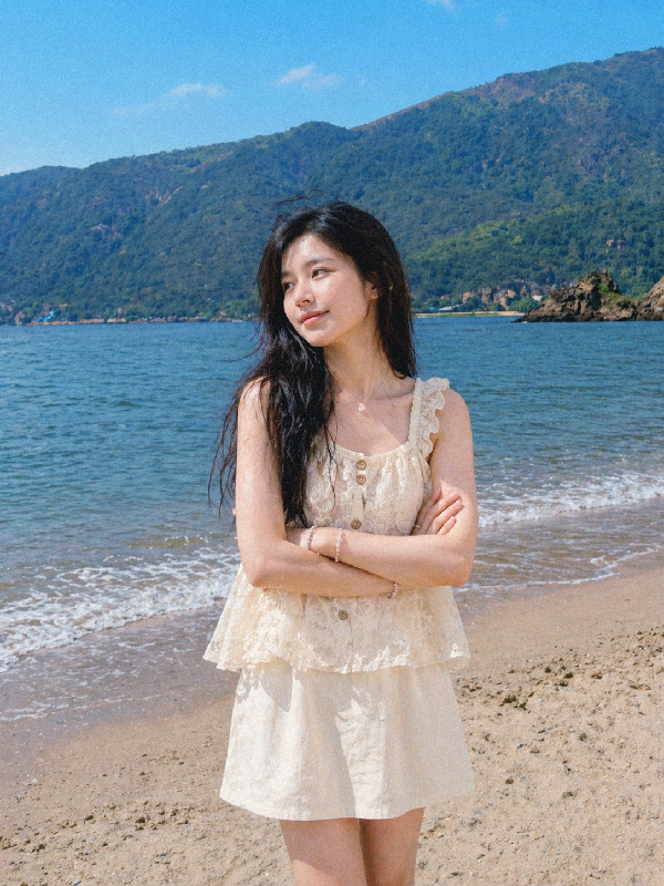 Ái Nguyệt